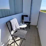 F13-005 Apartamento *